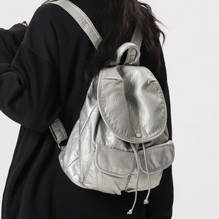 2025新款美式辣妹水洗软皮大容量旅行双肩包女高级设计感小众包包