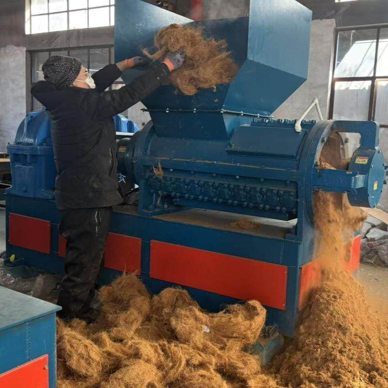 椰丝椰壳粉碎机废旧衣服粉碎机螺旋固废垃圾破碎机塑料袋编织袋PE,机械设备,粉碎机,淘宝优惠券,粉丝福利购,淘宝优惠卷