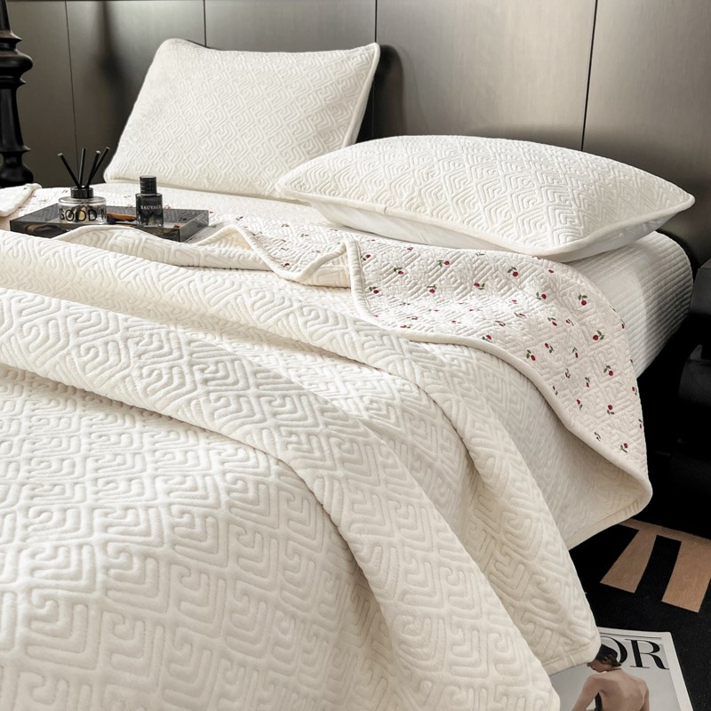 定制A类一面绒一面棉床盖三件套牛奶绒双面纯色榻榻米床单专用冬