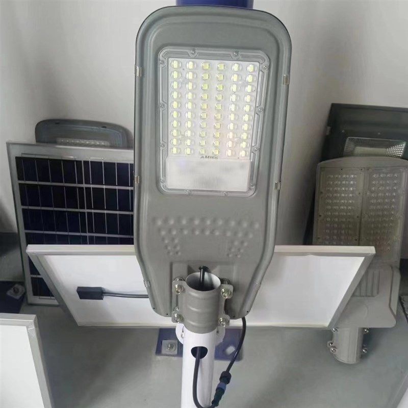 2024全新太阳能路灯东南亚泰国主导太阳能户外庭院灯室外农村道路