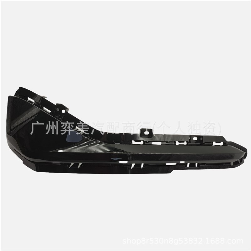 8889396583B03适用于极氪001ZEEKR 001后保险杠装饰条右边