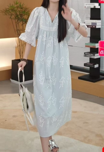 ｢花落惊雨｣中袖 浅曼秋QIANMANQIU 花边连衣裙QMQ421S037