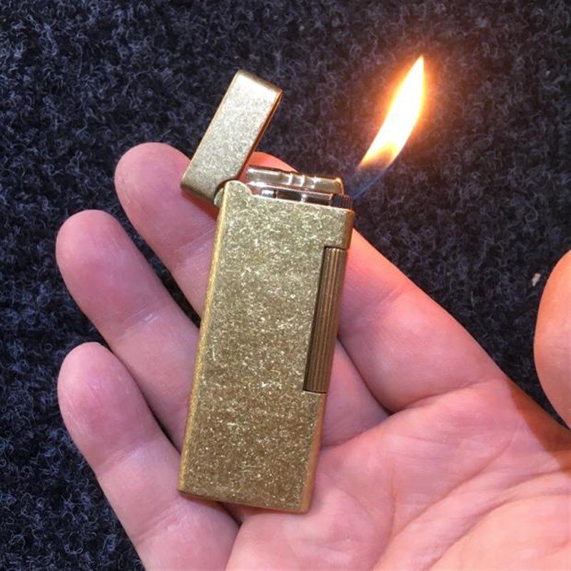 轻薄侧滑充气火l机 侧滑轮火机 侧拨火机 包邮送火石
