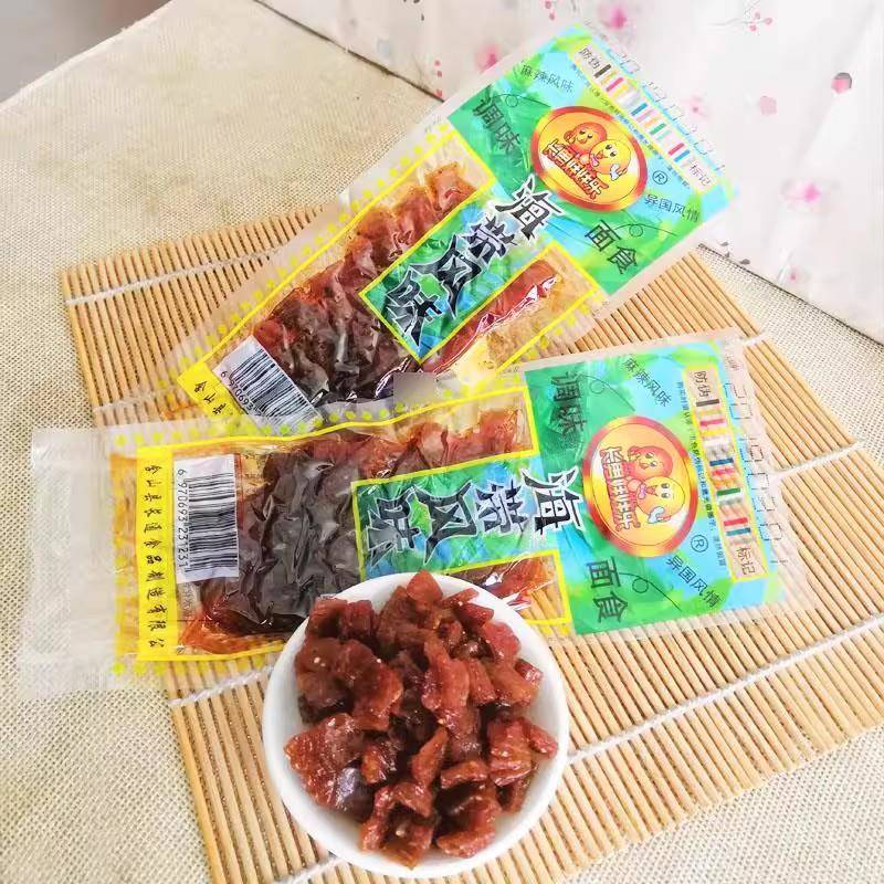 长勇娃娃乐日本海带风味16g*50袋辣条辣片麻辣调味小面筋制品零食
