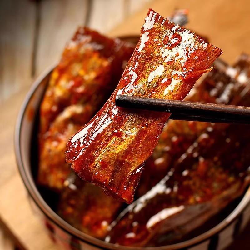 新货洞庭哥香辣鱼排鱼尾湖南特产爆辣麻辣即食小吃休闲零食下饭鱼