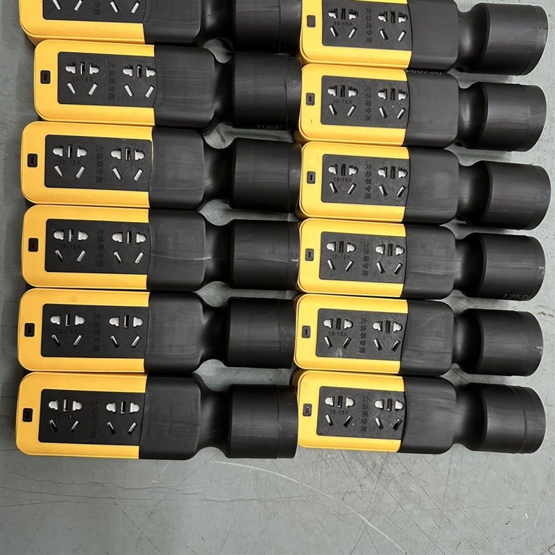 充电桩取电器转换插头新能源汽车电摩220V转接R头电动车房车转换