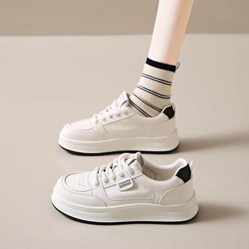 新品踩屎感小白鞋女款2026新款夏季薄款学生透气网鞋百搭轻便运动