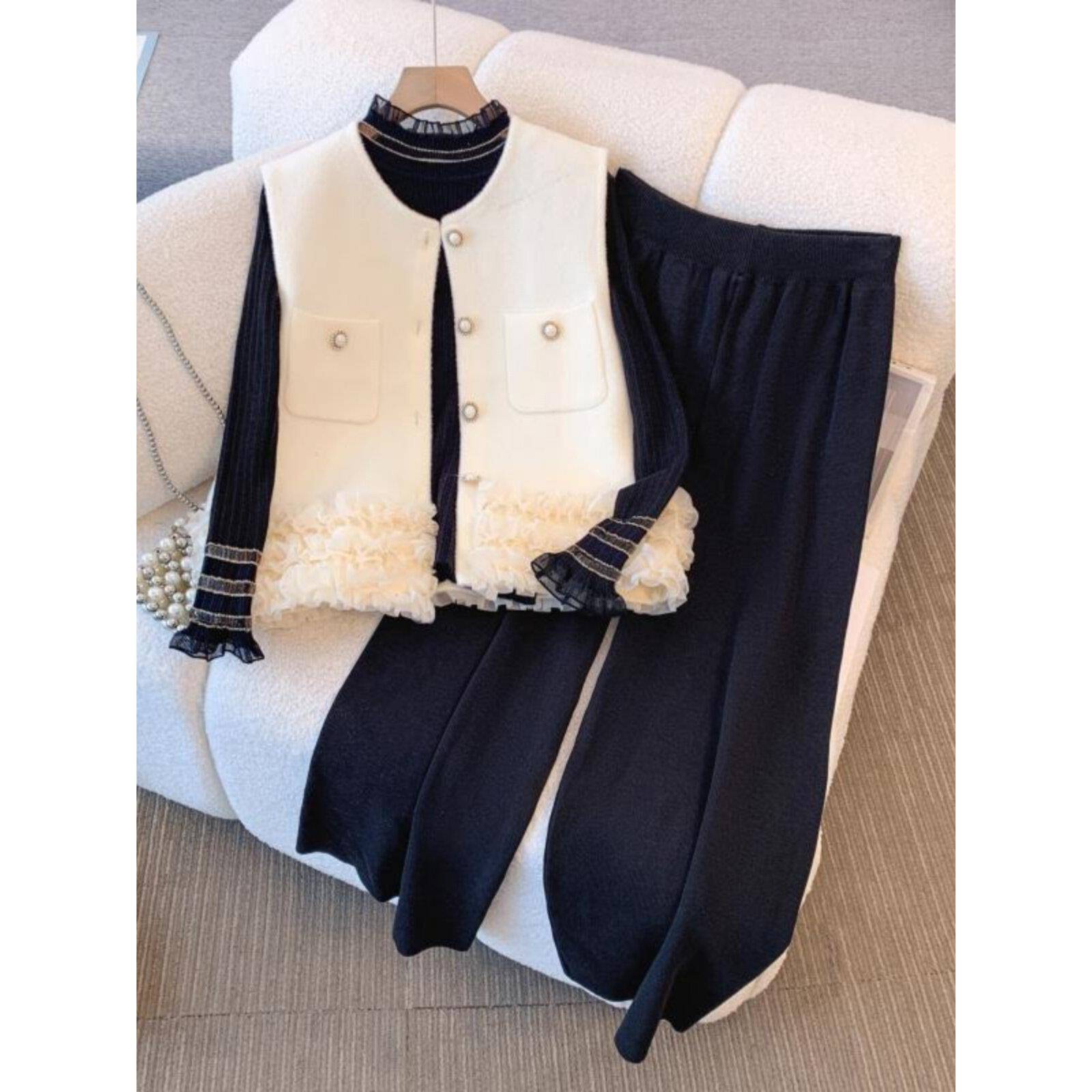 新品妈妈秋冬穿搭小香风花边拼接马甲三件套中年加厚打底衫阔腿裤