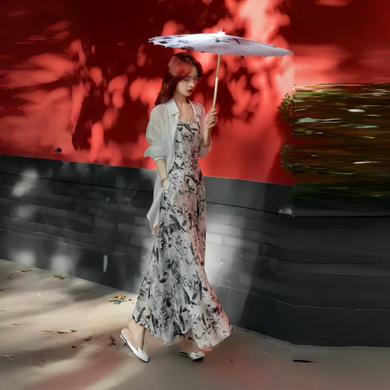 新品女神范时尚连衣裙女士早秋新款冰丝防晒衬衫吊带裙套装沙滩长