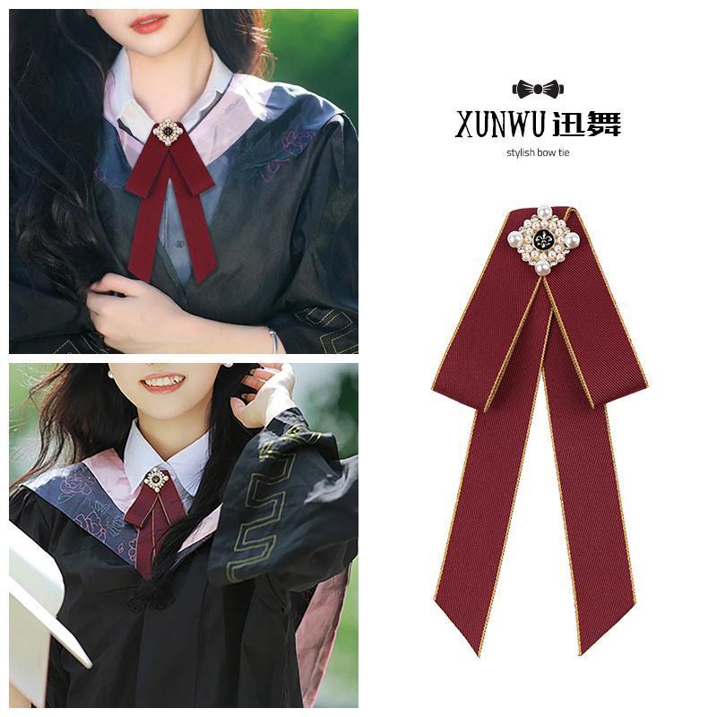 日系学院风酒红色领结女毕