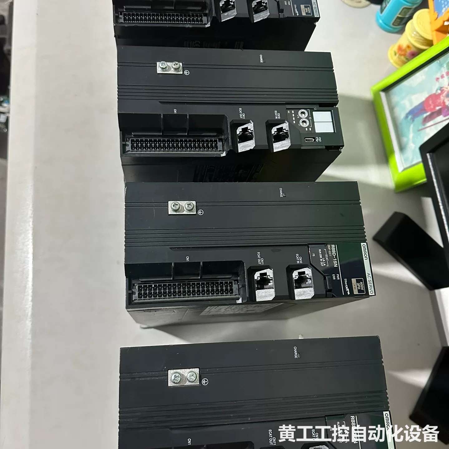 欧姆龙R88D-1SN30F-ECT-06伺服驱动器 3kw