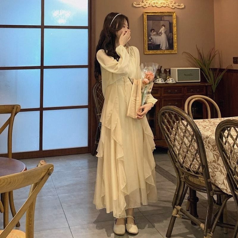 春季新款套装女装显瘦冷淡系吊带长裙连衣裙+开衫外套高级两件套