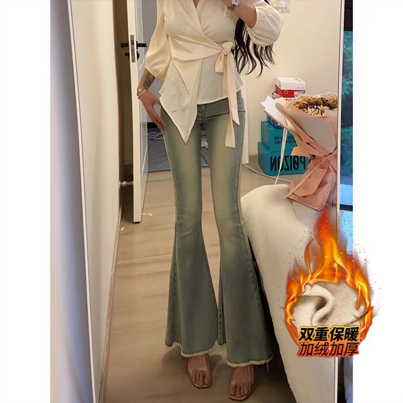 李李服饰浅蓝鱼尾加绒喇叭牛仔裤女2024年冬季高腰显瘦毛边喇叭裤