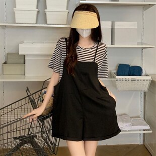 大码300斤背带阔腿裤女夏季遮肉洋气胖mm显瘦条纹T恤短裤两件套装