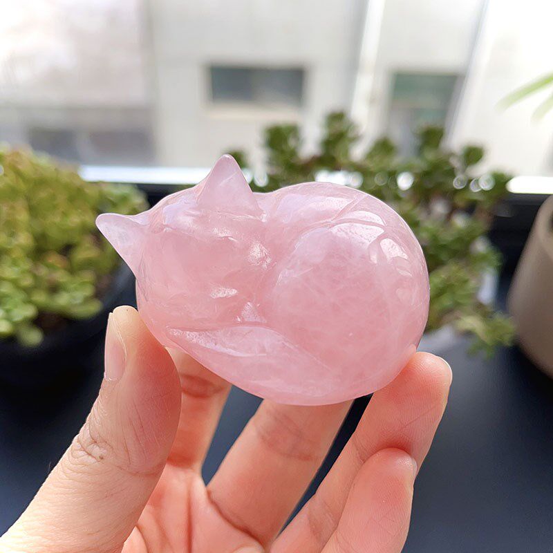 天然白水晶粉晶小猫水晶原石打磨睡猫摆件做工好造型可爱水晶饰品