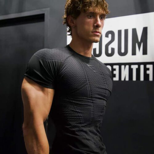 新款GYMSHARK ONYX 1.0 立体标紧身短袖男运动健身高弹性训练T恤