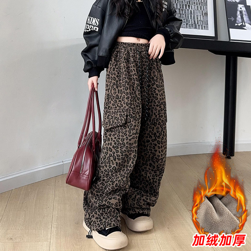 女童豹纹工装裤加绒加厚冬装新款儿童裤子中大童小女孩直筒阔腿裤