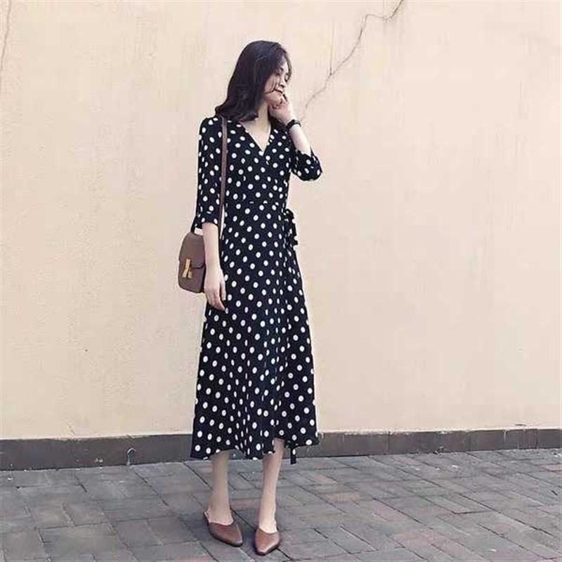 哺乳洋装夏季外j出时尚辣妈款哺乳裙子夏装外穿产后期衣服潮妈女