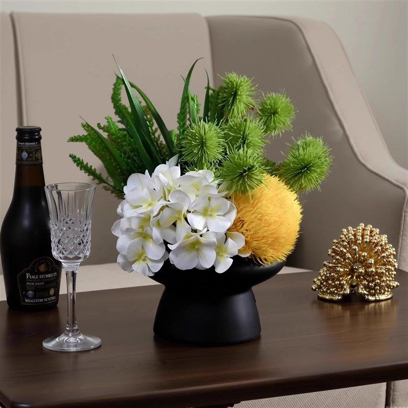 餐厅饭店小圆桌中间摆放的仿真花C艺 餐桌假花摆件高级感仿生花