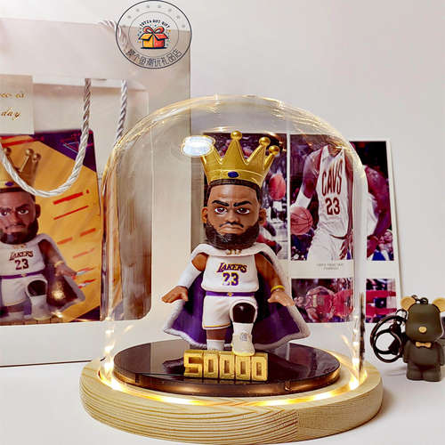 nba篮球巨星詹姆斯手办生日礼物