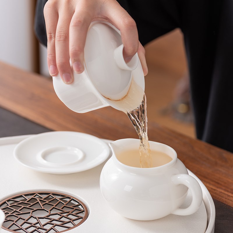 轻奢现代羊脂玉白瓷茶具套装家用茶盘客厅简约陶瓷茶盘功夫小套装