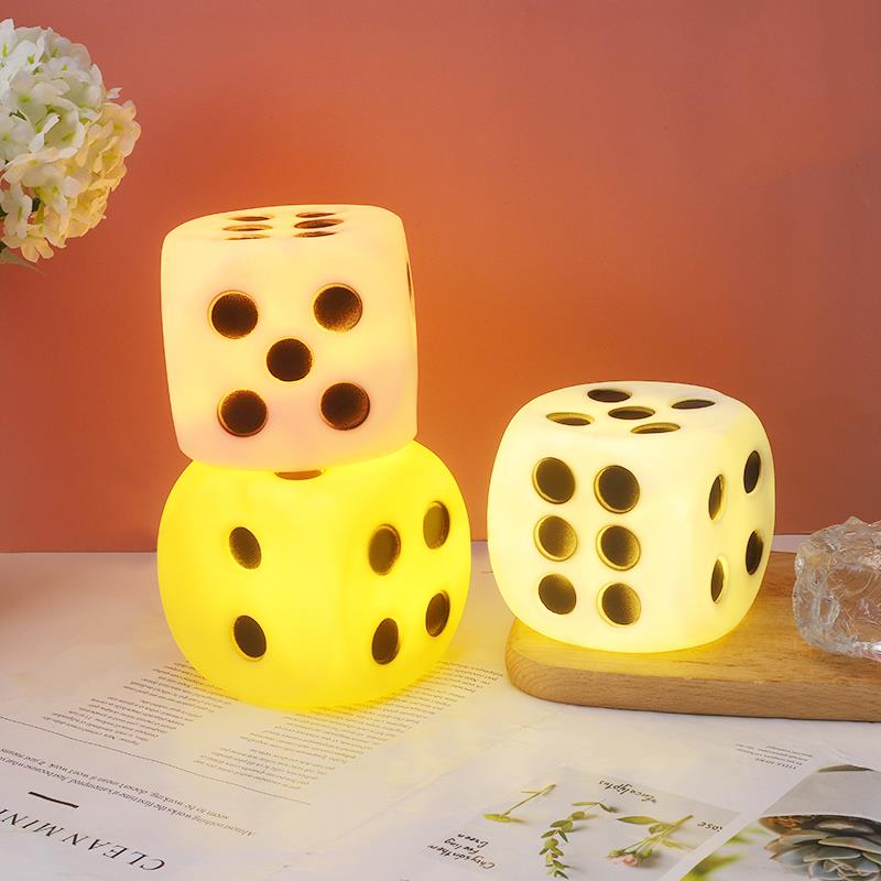 创意桌面摆件酒吧KTV民宿茶馆专用道具骰子小夜灯装饰布置氛围灯