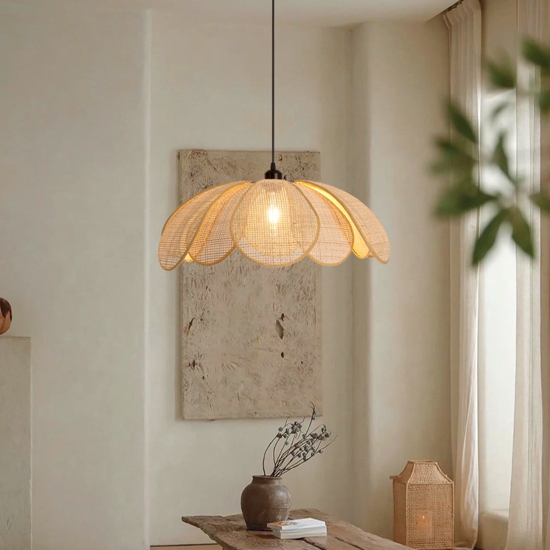 餐厅吊灯北欧简约客厅卧室灯日式藤编创意艺术感法式中古风花瓣灯