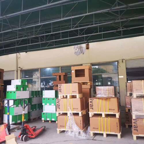 可ATS22D47Q 软启动器，2022年货，厂