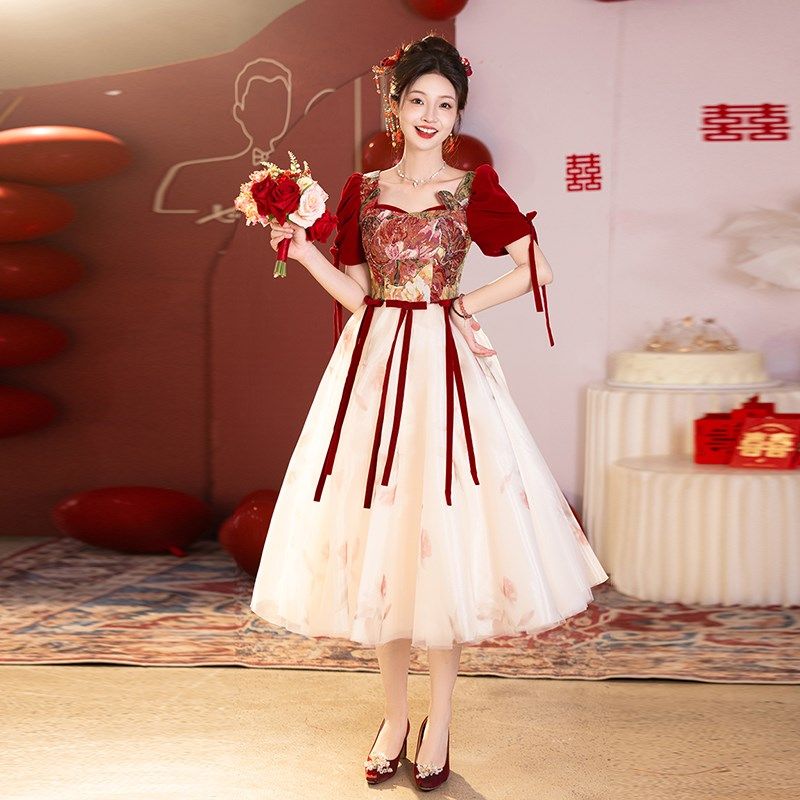 大码敬酒服女2024新款新娘订婚结婚胖mm200斤红色宴会礼服高级感