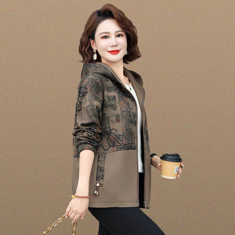 妈妈秋装外套洋气中老年春秋大码短款风衣减龄夹克上衣女2024新款