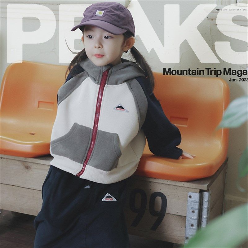 男童女童加绒外套2024冬季新款儿童撞色连帽卫衣拉链衫山系风衣服