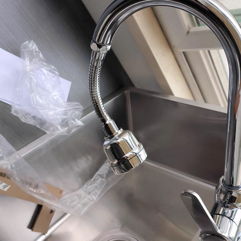 增压水龙头转接头洗菜盆延伸器加长万向神器厨房通用万能防溅水嘴