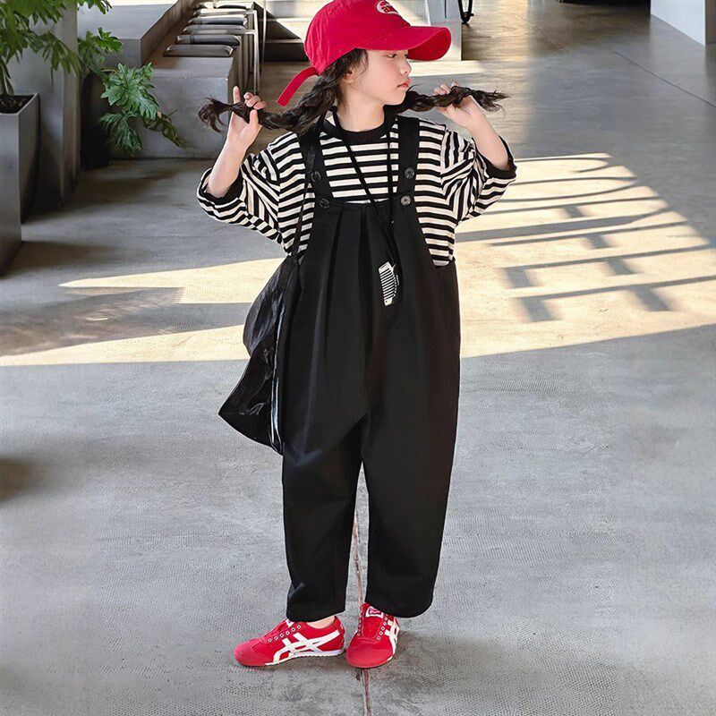 女童夏装套装2025新款儿童时髦洋气春夏大童短袖T恤背带裤两件套