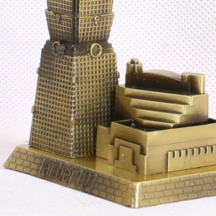 台北101大楼大厦模型 创意桌面摆件建筑模型摆件台湾省旅游纪念品