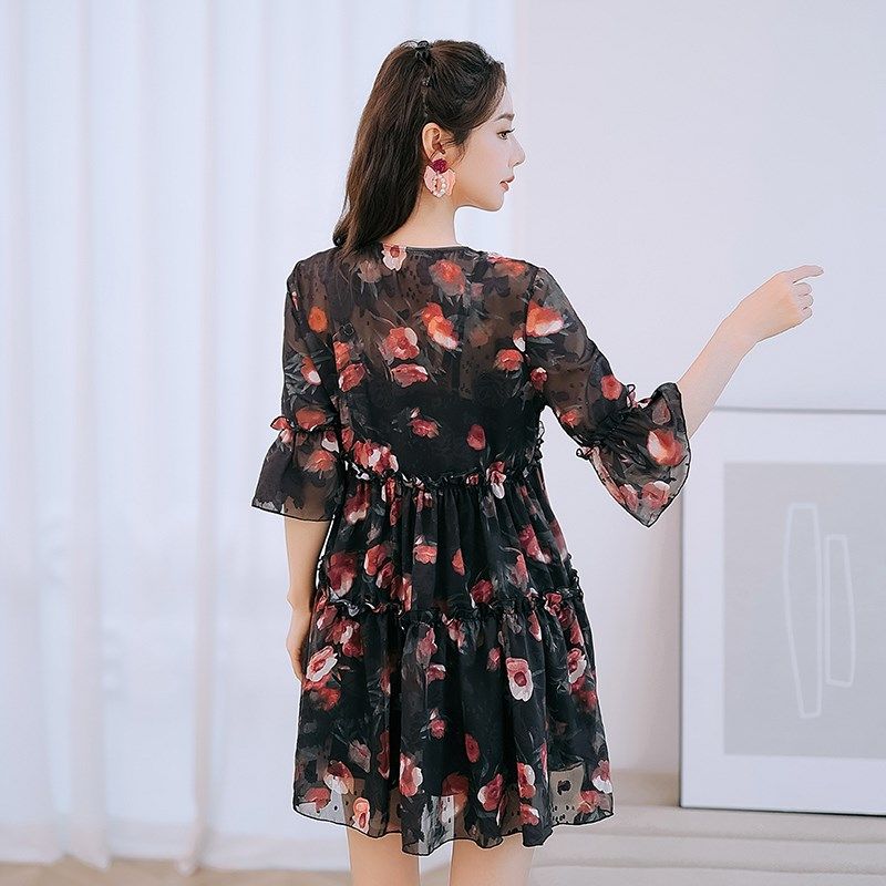 女士泳衣分体大码三件套显u瘦遮肚中年妈妈遮肉保守海边度假泡温