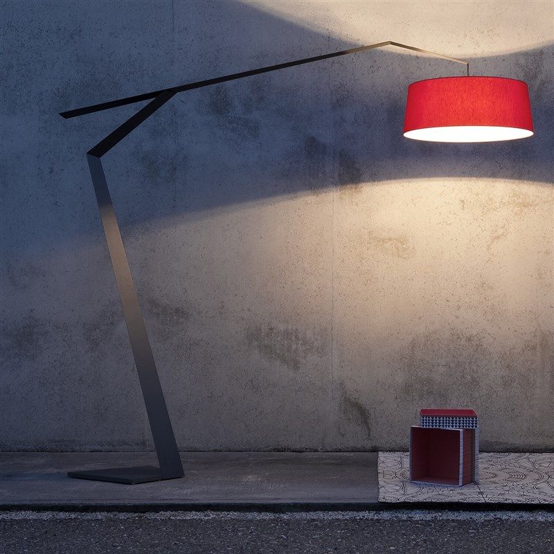 落地灯设计感轻奢高级感别墅客厅沙发旁边高颜值高端极简钢琴立灯