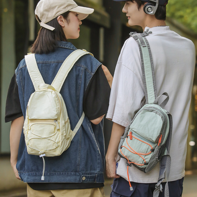 爬山包迷你双肩包男时尚户外运动骑行小背包女野餐轻便登山包2024
