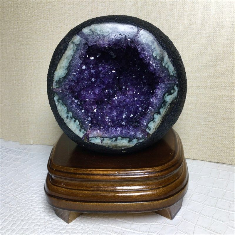 乌拉圭天然紫水晶簇紫水晶洞聚宝盆钱袋子手链消磁桌面办公摆件