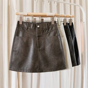 咖色皮裙半身裙女a字秋冬款2024新款黑色PU皮短裙棕色高腰包臀裙