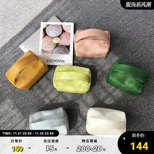 小众设计头层牛皮小方包手提小包软皮简约大容量拉炼河豚包包女包