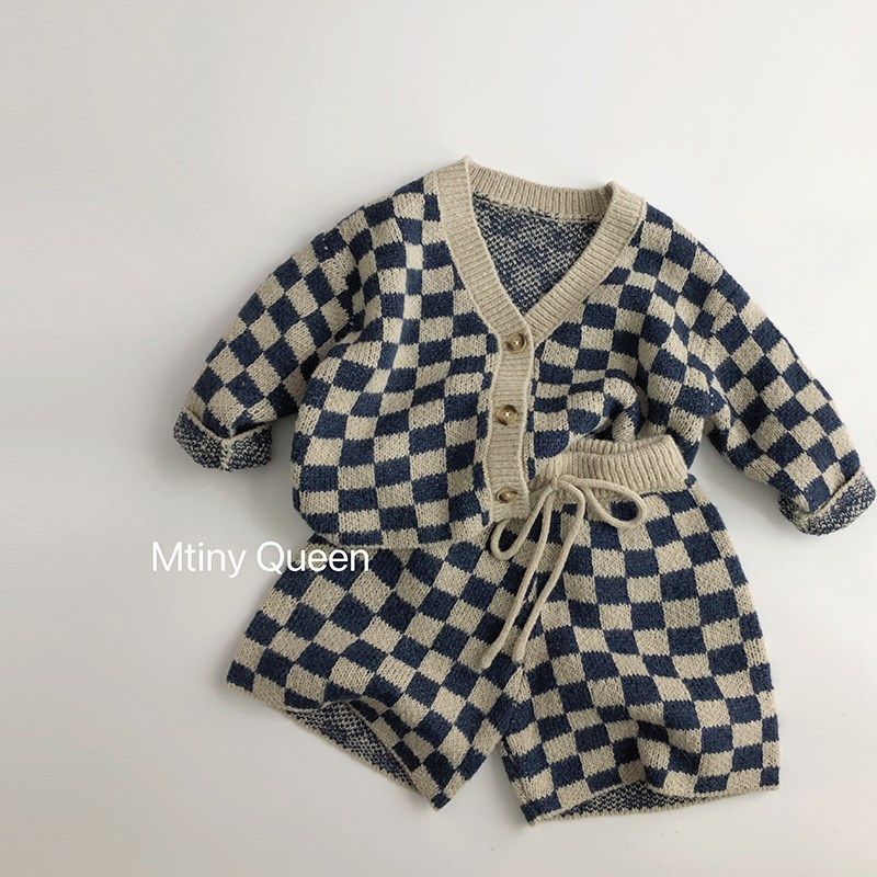 男童女童韩版春秋北欧风毛衣洋气棋盘格开衫小童宝宝针织短裤套装