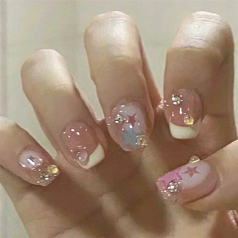 24pcs Detachable Short Press on Nails Y2k rhiQnestone False