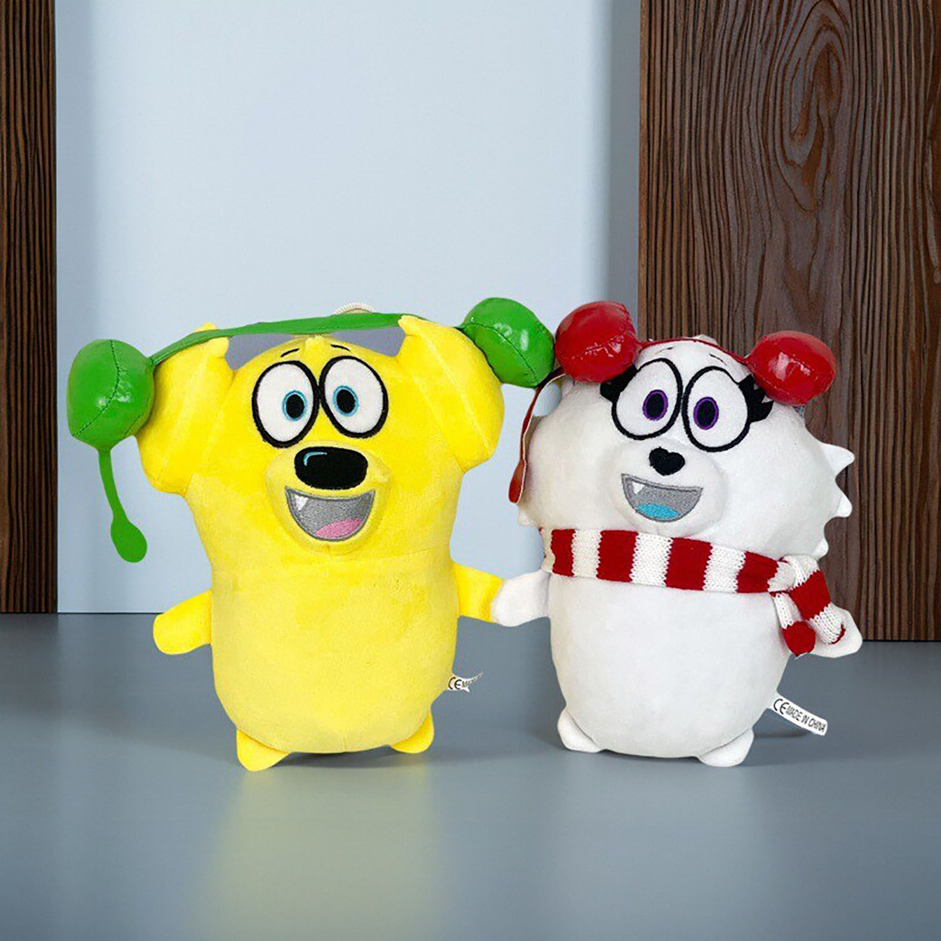 泰勒和斯诺薇玩偶公仔毛绒玩具