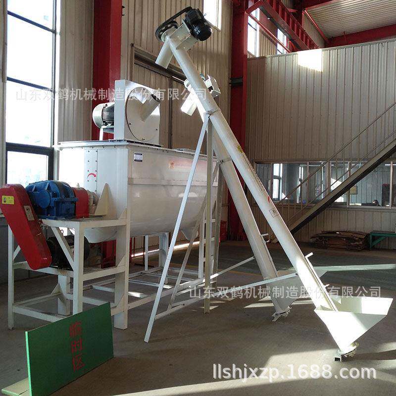 山东卧式粉碎搅拌一体机生产厂家肉牛奶牛养殖饲料机组现货订购