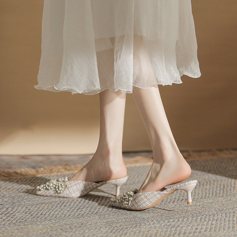 包头凉鞋女20i24年新款夏季网红水钻法式少女细跟尖头低跟高跟鞋