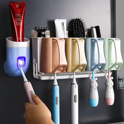 牙刷置物架免打孔电动刷牙杯架子壁挂式卫生间家庭套装漱口杯挂墙