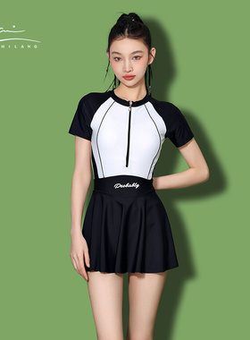 连体泳衣女202k5新款保守显瘦遮肚游泳馆裙式平角遮肚游泳装女