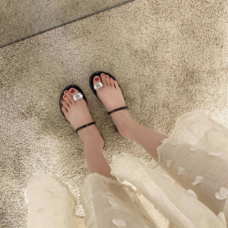 套大拇指凉鞋女平跟新款韩版沙滩E鞋夹趾水钻平底可爱仙女凉拖