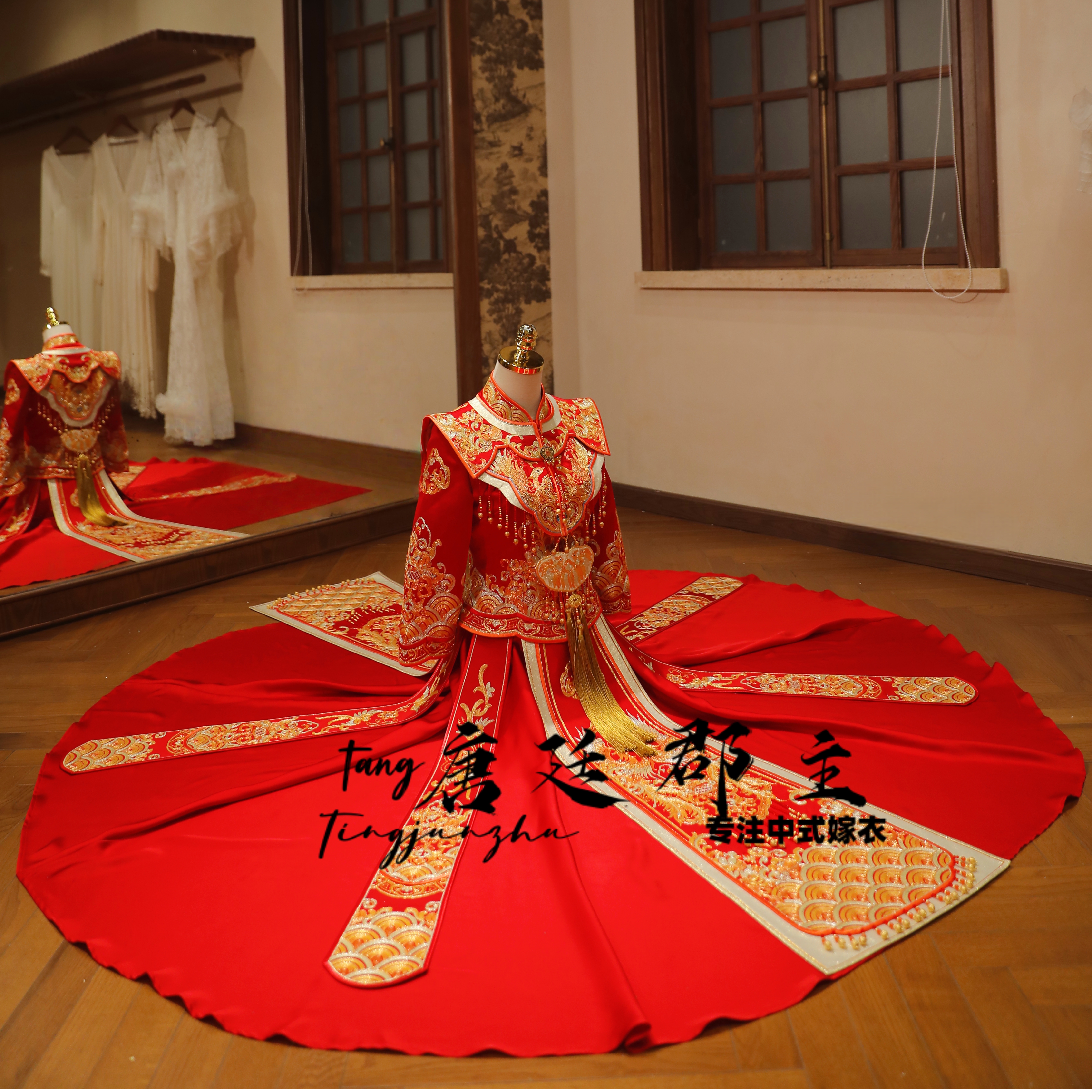 2025新款龙凤褂情侣结婚秀禾服