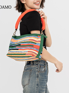 【卷毛妞专属】{设计师原创}JC DAMO撞色彩虹软糖包手提包可斜挎